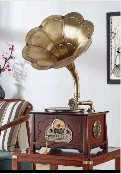 oldvox C-008 tabletop phonograph in cherry with gold